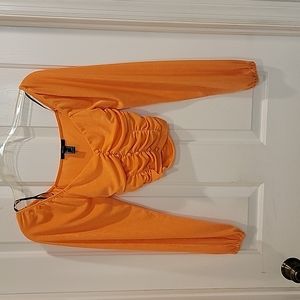 FOREVER 21  Longsleeve Crop Top